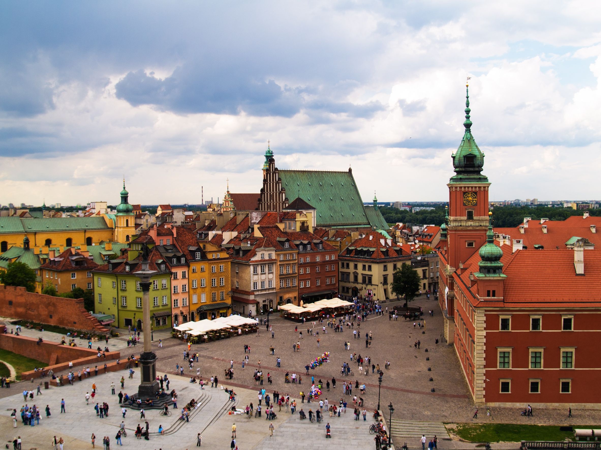 Old-Town-Square-Warsaw-Poland